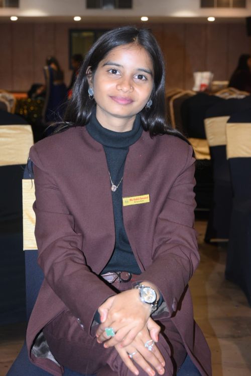 MISS KASHISH CHAKRAVARTI MAM